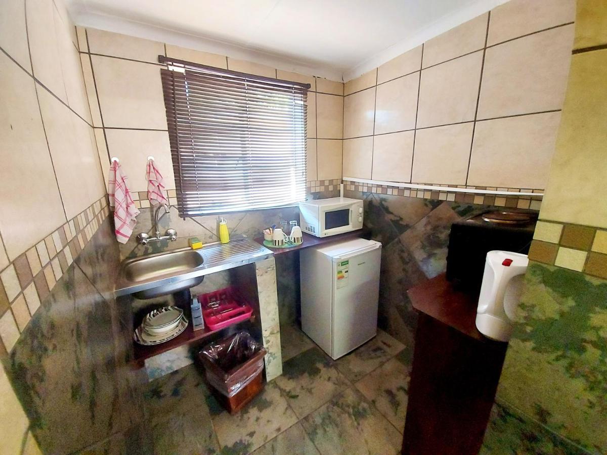 Sundown Lodge Коматипорт Номер фото